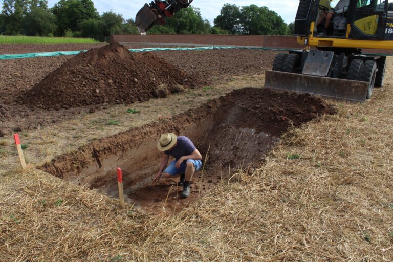 Landwirtschaftliche Lehranstalten Triesdorf, Sondagen im „Theateracker“