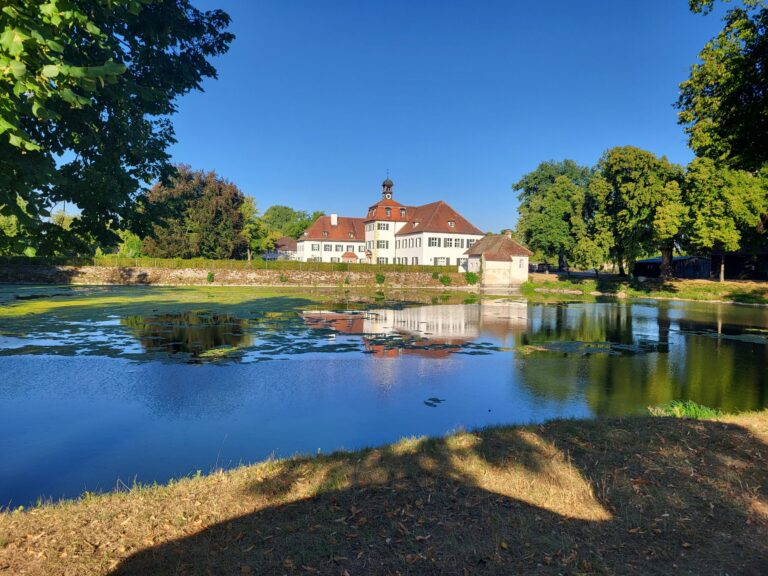 Landwirtschaftliche Lehranstalten Triesdorf, Weiße Schloss